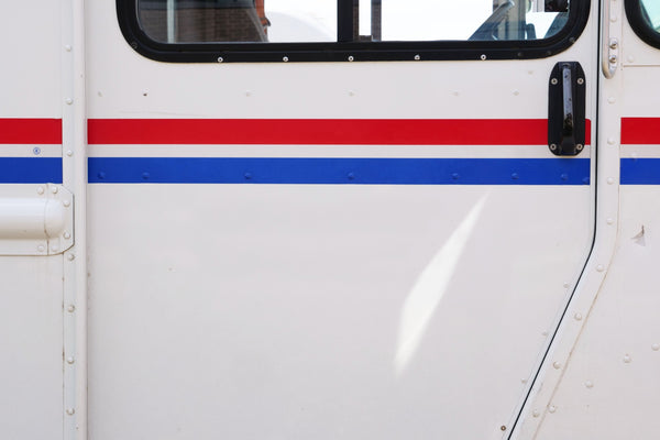 A Guide to USPS Mailbox Regulations