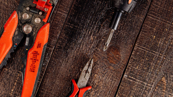 Curbside Comparison: Tool Fishing Resistance