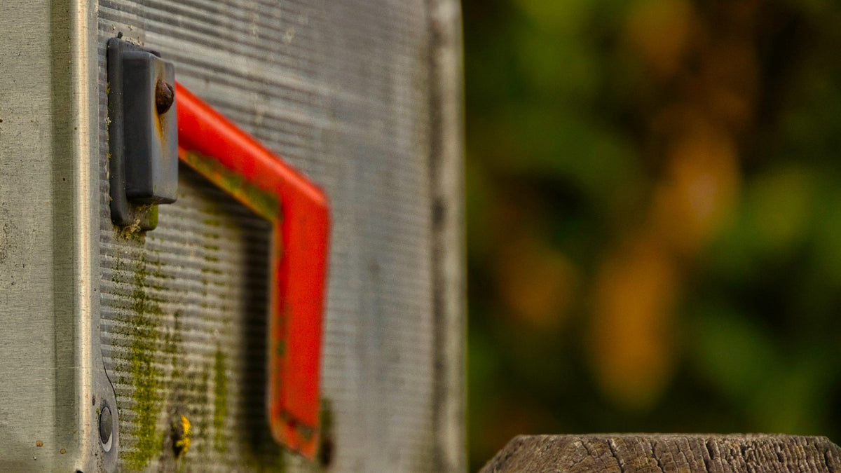The History of Mail in the US